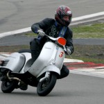Vesparennen Nürburgring Kurve Kurvendrift beim Vesparennen am Nürburgring