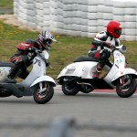 Vesparennen Nürburgring Kurve Zweikampf